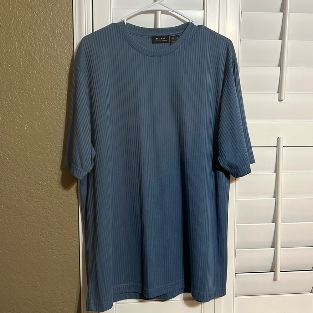 Axcess Men’s Shirt Crew Neck Short Sleeve Pullover Blue Size XL Brand New